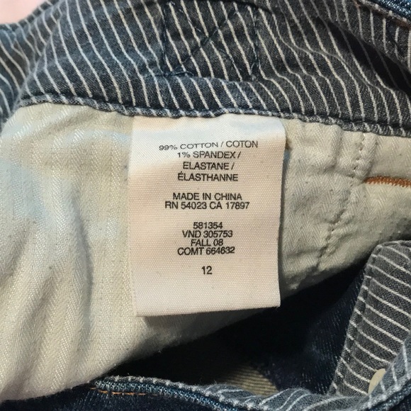 Gap Jean Mini Skirt with POCKETS! - Picture 4 of 5